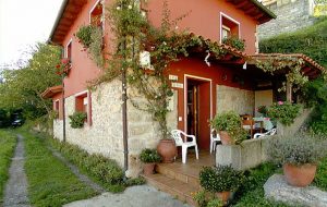 Casa de aldea 567