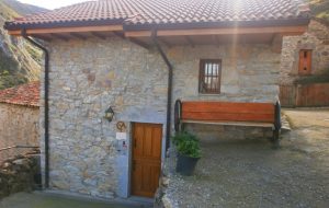 Casa de aldea 573
