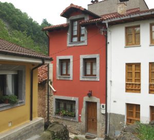 Casa de aldea 571