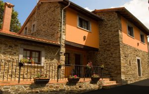 Casa de aldea 438
