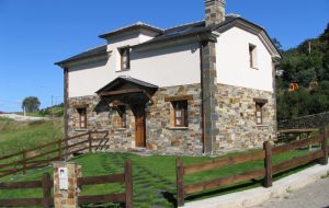 Casa de aldea 549