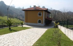 Casa de aldea 453