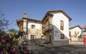 Casa de aldea 668